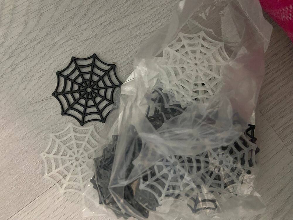 5 piece Rubber Halloween spiderweb charms assorted